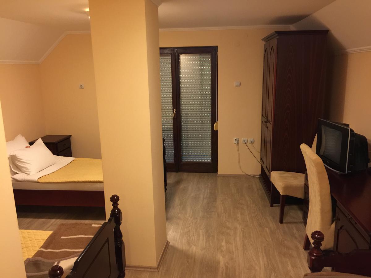 Bed & Breakfast Karavan Raška Εξωτερικό φωτογραφία